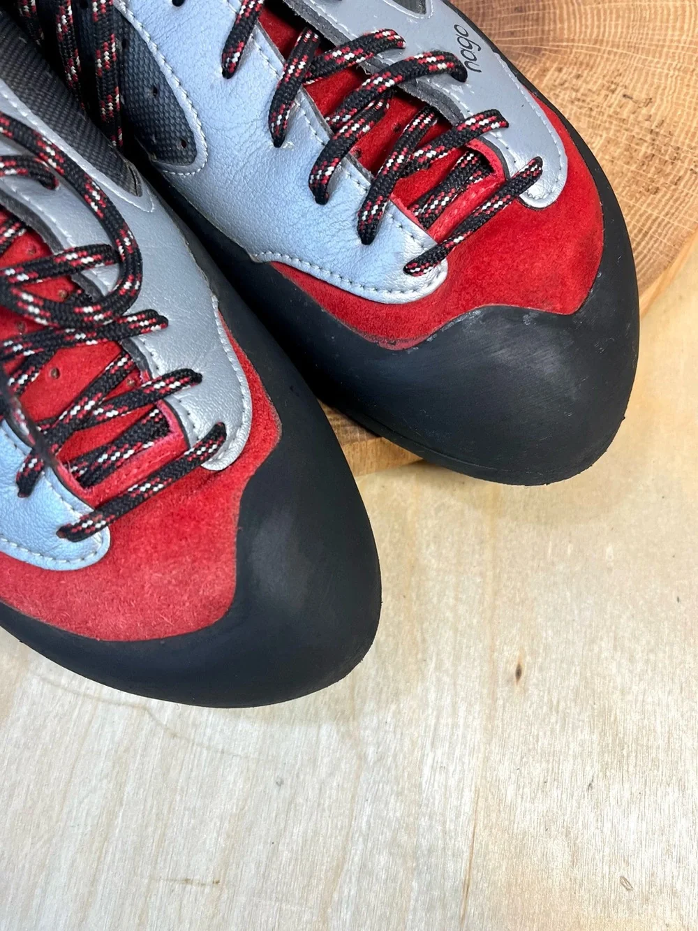 La Sportiva Nago Climbing Shoe made in Italy size 43.5/10.5